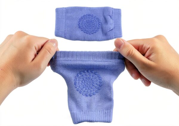 Little World Baby Knee Pads Anti Slip Protective Crawling-2