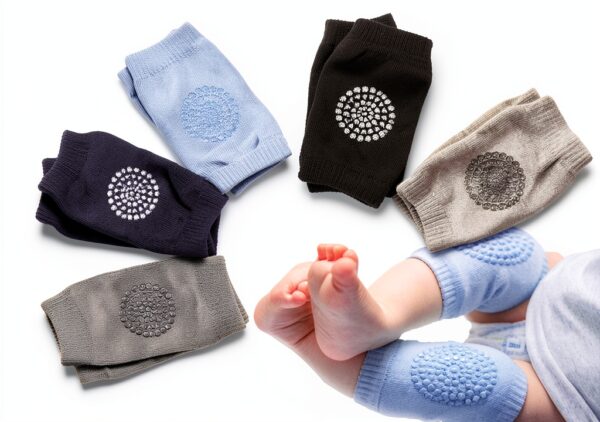 Little World Baby Knee Pads Anti Slip Protective Crawling-0